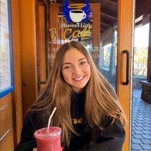 Meet your Posher, Sydney